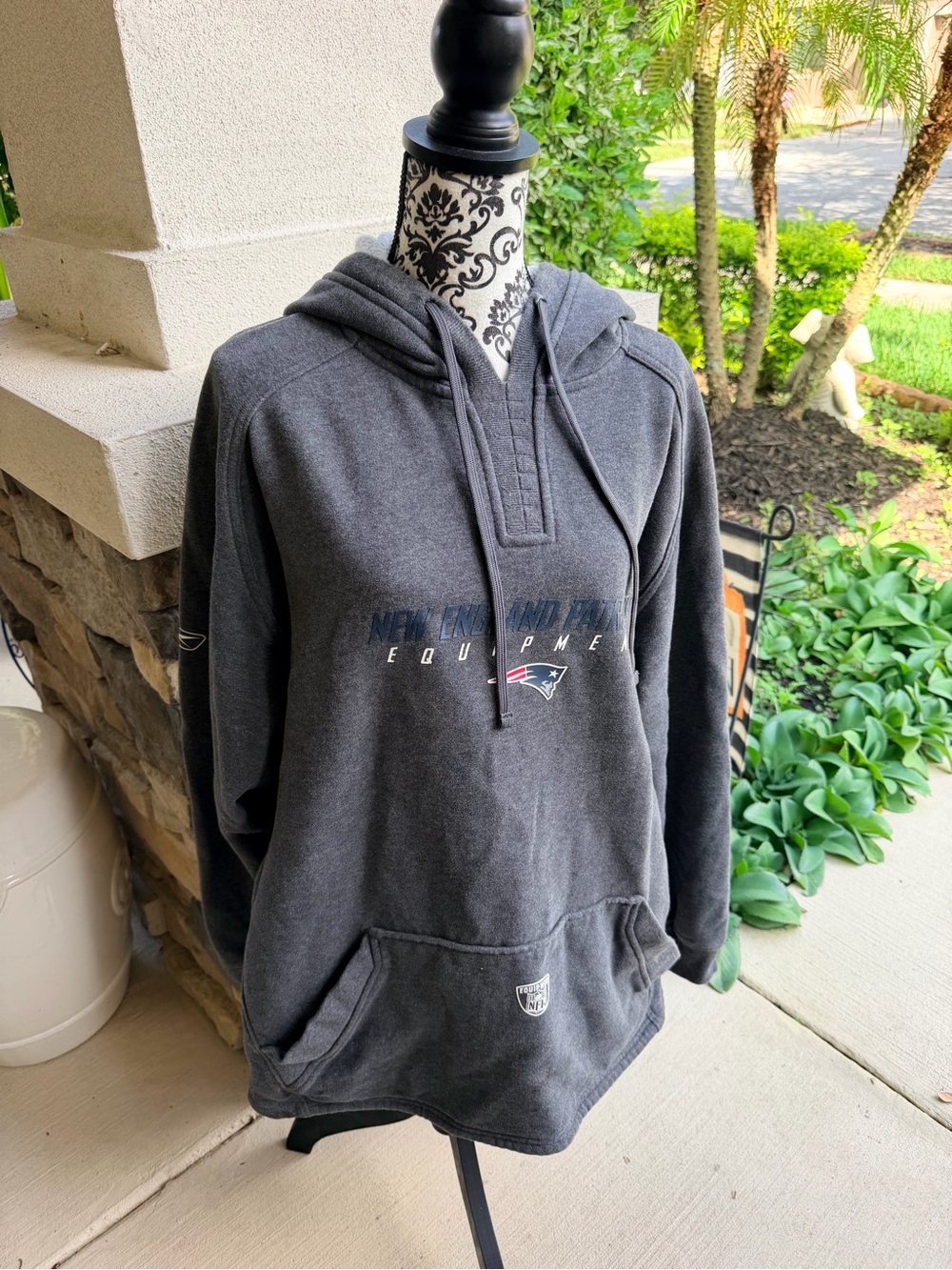 Reebok NFL New England Patriots Equipment Hoodie XL Gray Fleece Pullover